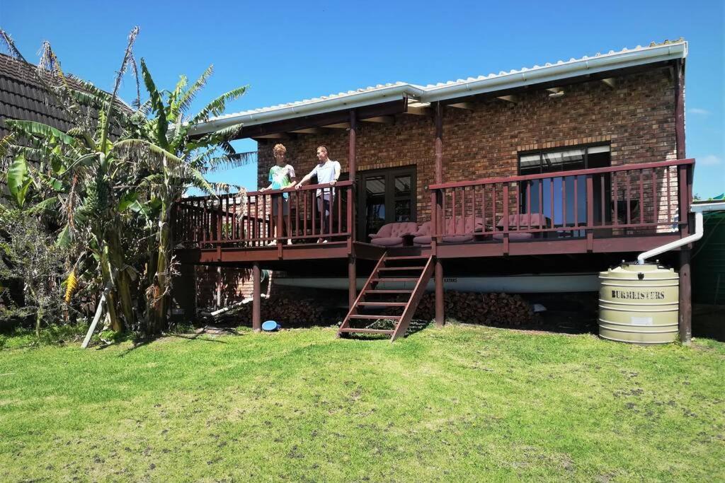 Glen Eden 2 Bedroom Guest Suite At A-Frame Glengariff Beach מראה חיצוני תמונה